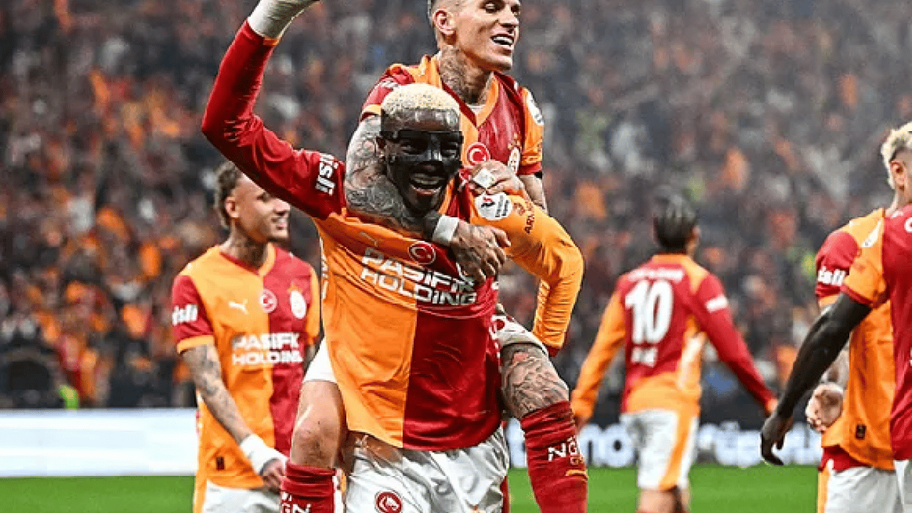 Foto - Galatasaray’da dikkat çeken gelişme! Lucas Torreira kararını değiştirdi