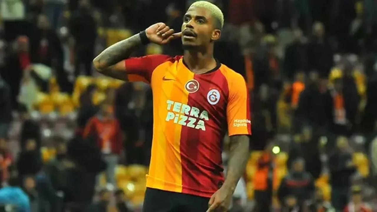 Foto - Galatasaray’da hiç umulmadık kriz: Taraftardan "Koyun şunu kapının önüne" sesleri yükseliyor