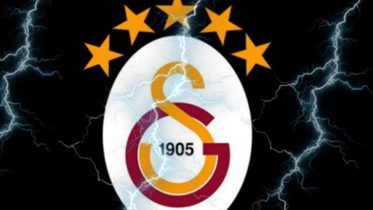 Galatasaray’da yaprak dökümü! 3 futbolcuyla ayrılık kesinleşti