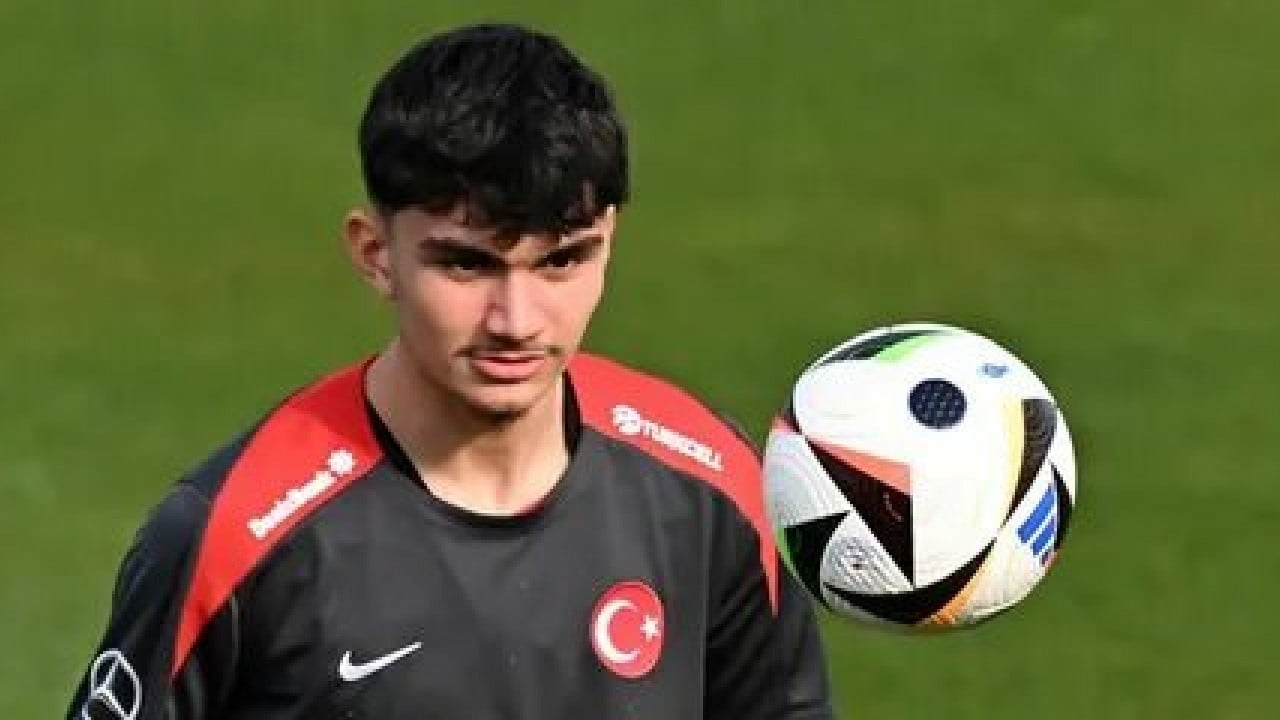 Foto - Galatasaray'da yılın transfer bombası patlıyor! Alman basını görüşmelerin başladığını duyurdu!