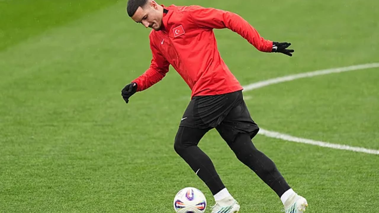 Foto - Galatasaray’dan yerli atağı! 2 milli yıldız için düğmeye basıldı