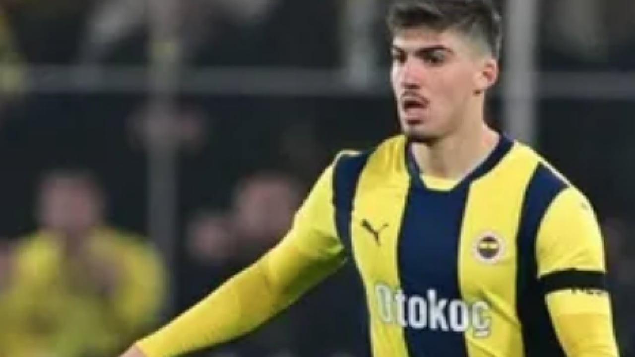 Foto - Galatasaray'dan yerli stoper atağı! Yuvaya geri dönüyor: Abdülkerim'in alternatifi belli oldu...