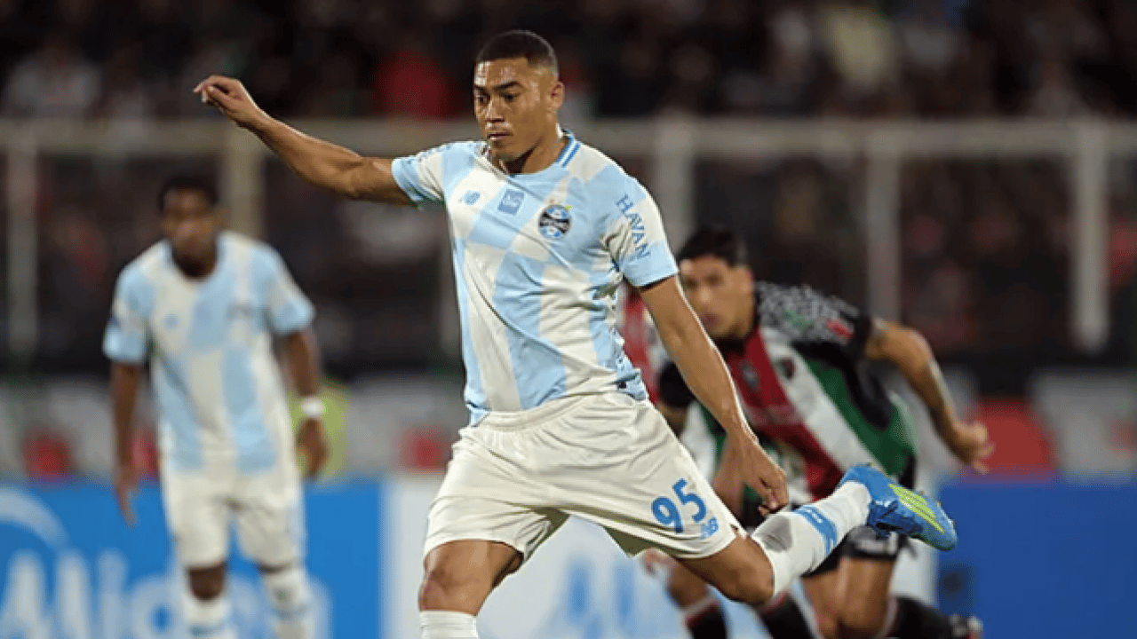 Galatasaray’ın eski yıldızı şoke etti! 6 dakikada 3 penaltı kaçırdı