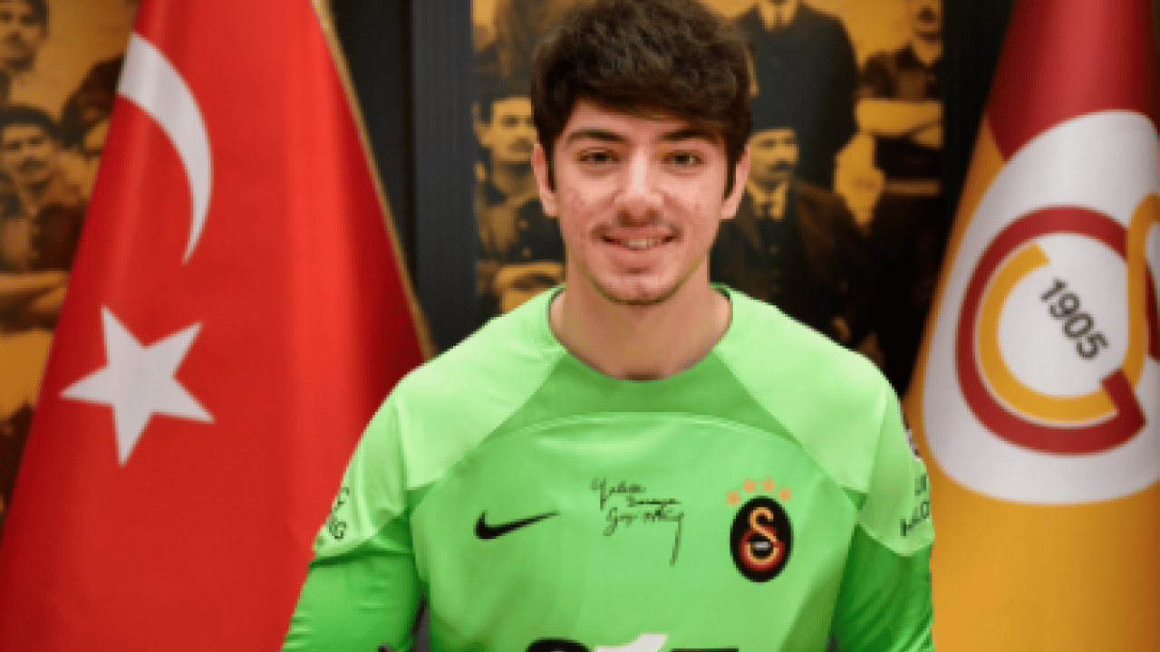 Foto - Galatasaray'ın kalesinde değişim: Günay Güvenç'in eldivenleri tehlikede: Jankat'a yeni kontrat