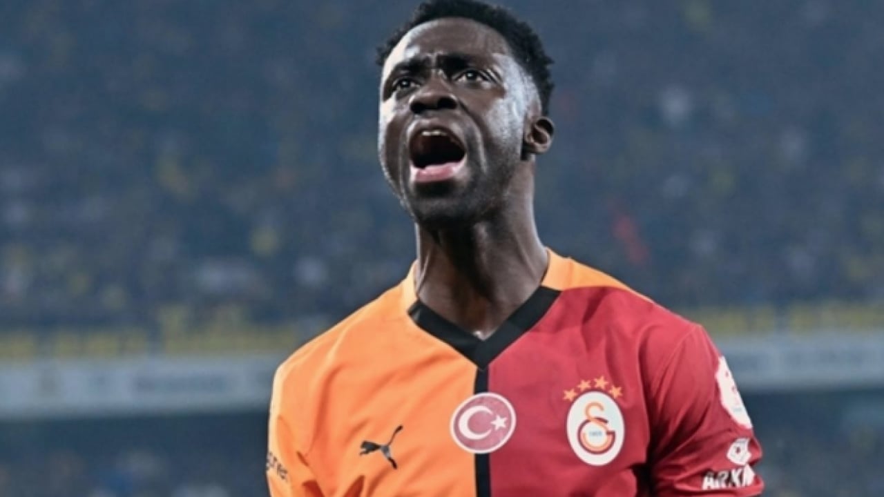 Foto - Galatasaray'ın kapısını çalmaya geliyorlar: Como'ya Davinson faturası: 30 milyona yakın