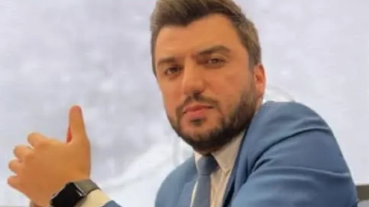 Foto - Galatasaray'ın yeni transferine ağır eleştiri! 'Fişini atmadıysanız iade edin'
