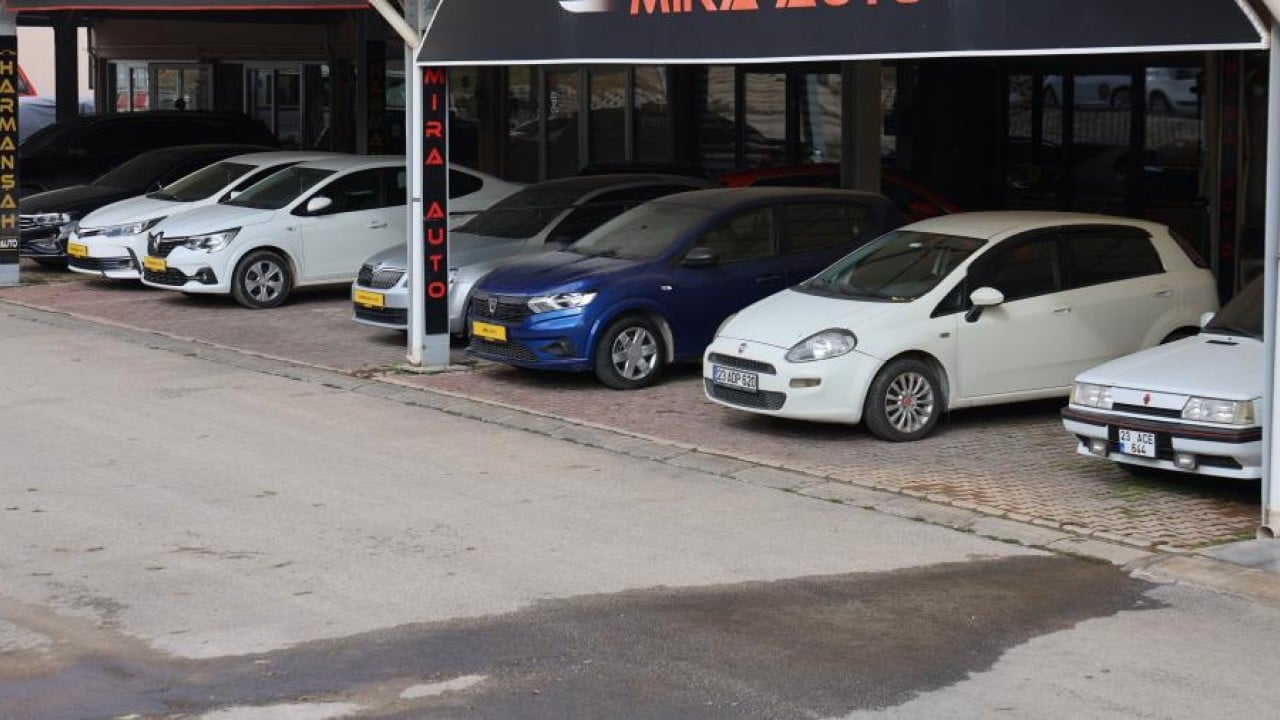 Galericiler uyardı: "Kasım ve aralık ayları araç almanın tam zamanı"