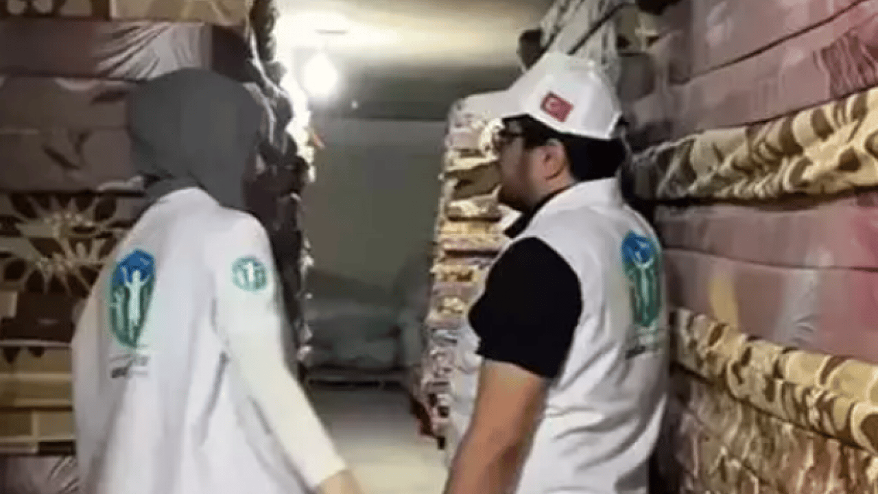 Foto - Gamze Özçelik'ten duygulandıran hamle: Gazze için öyle bir şey yaptı ki!