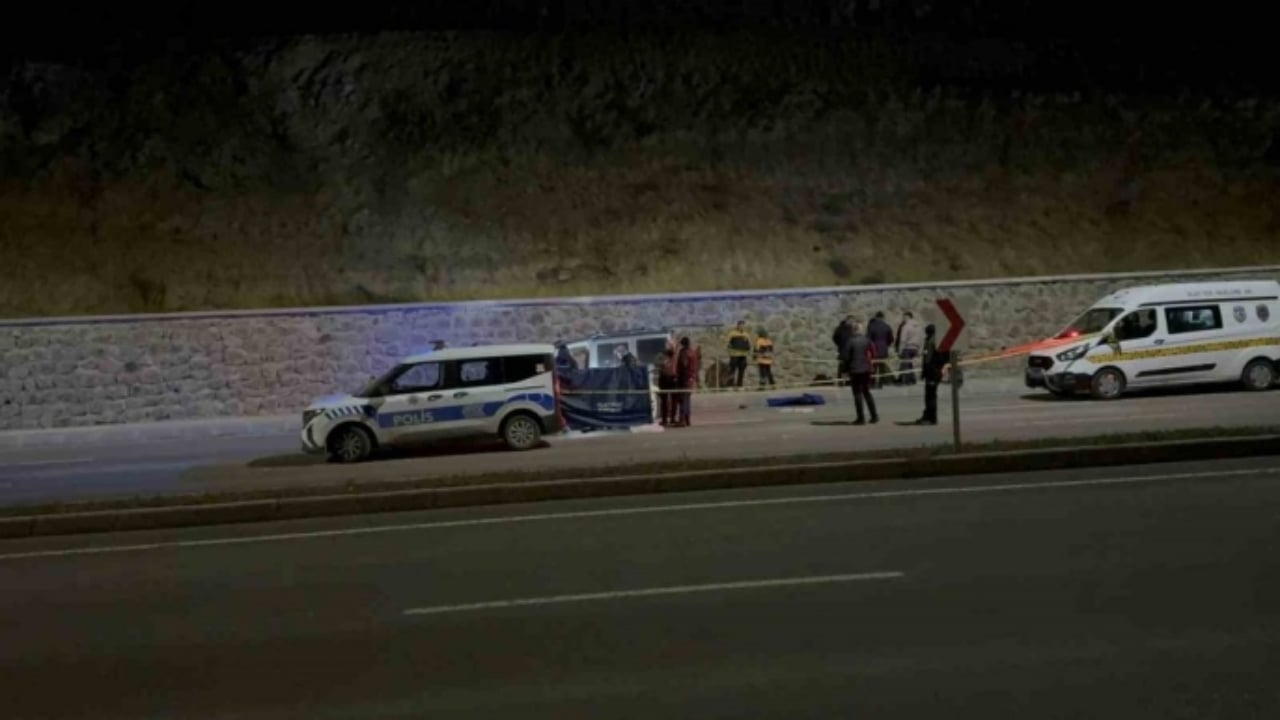 Foto - Gayrimeşru ilişkinin sonu kanlı bitti! Zina bataklığında bıçak ve satırlı vahşet