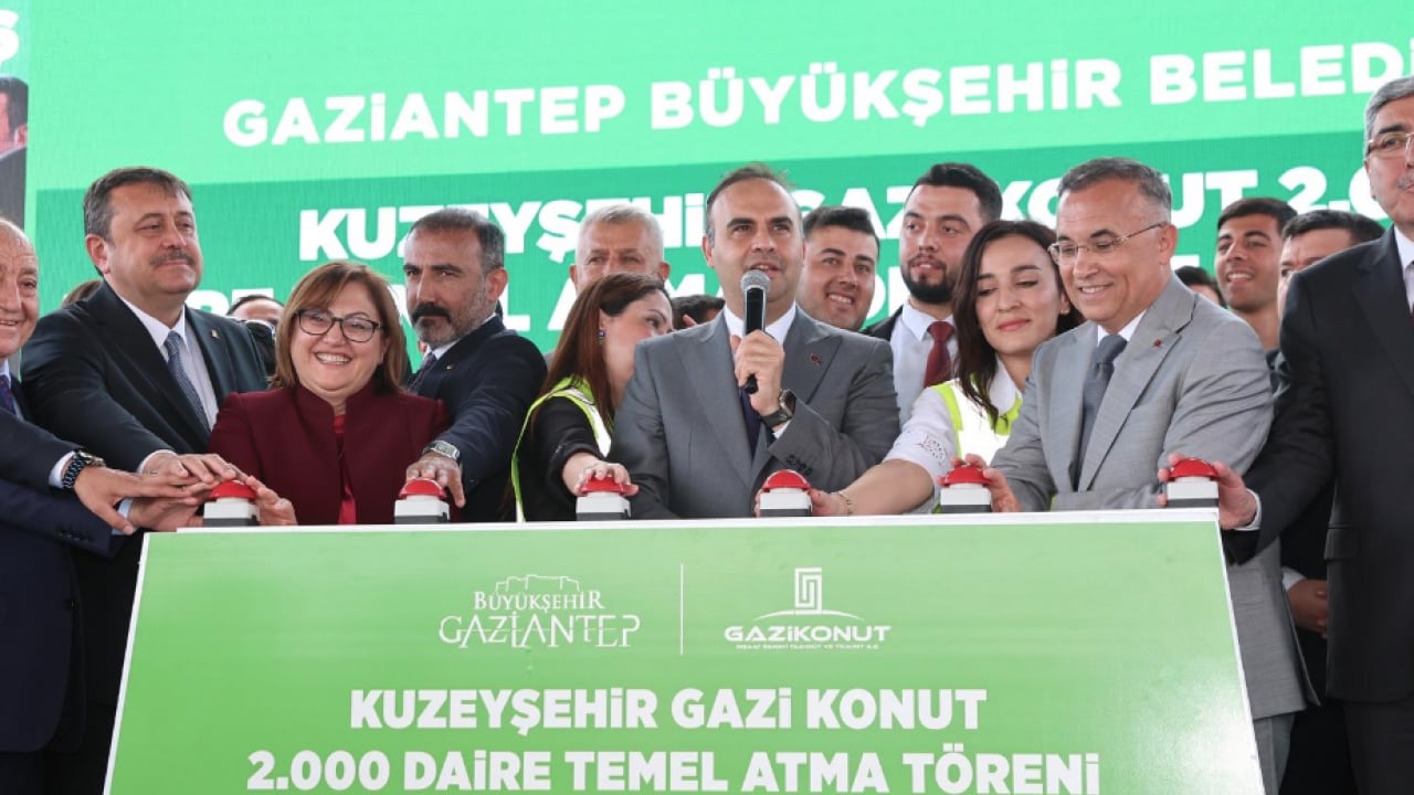 Foto - Gazikonut tarafından yapılan konutların temeli atıldı! Büyük çalışma devam ediyor...