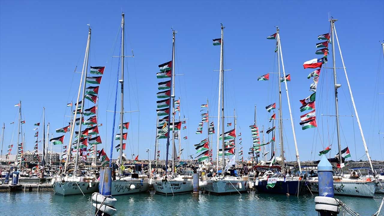 Foto - Gazze ablukasına sivil tokat! Küresel Sumud Filosu 