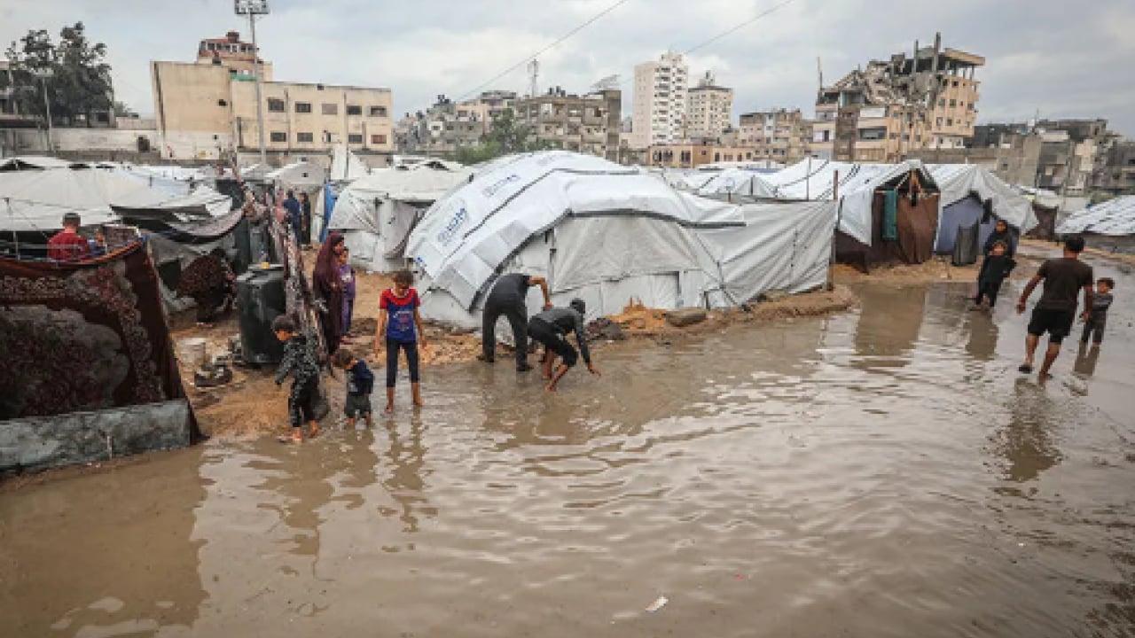 Foto - Gazze'de çadırları yine su bastı! Dünya bu feryatlara sağır mı?