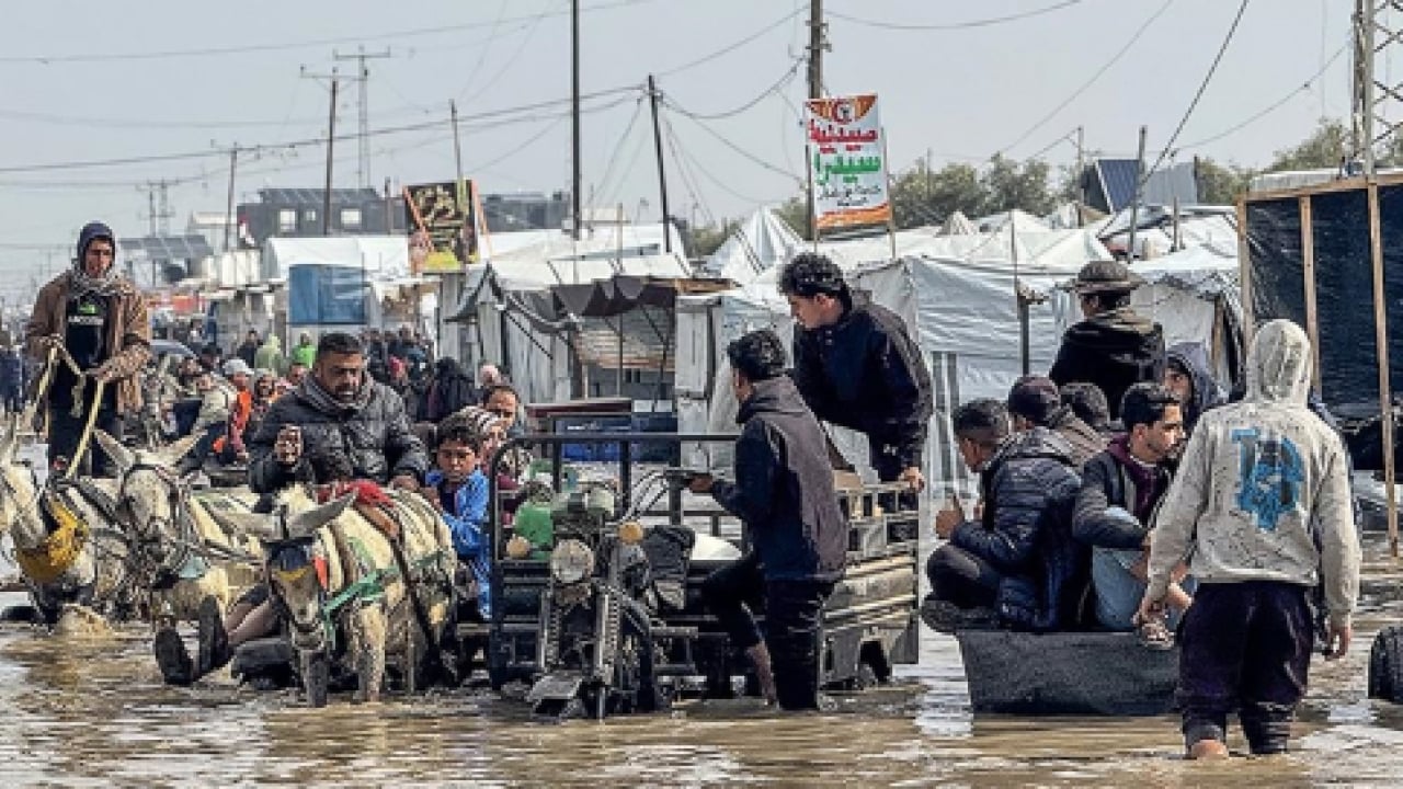 Foto - Gazze'de çadırları yine su bastı! Dünya bu feryatlara sağır mı?
