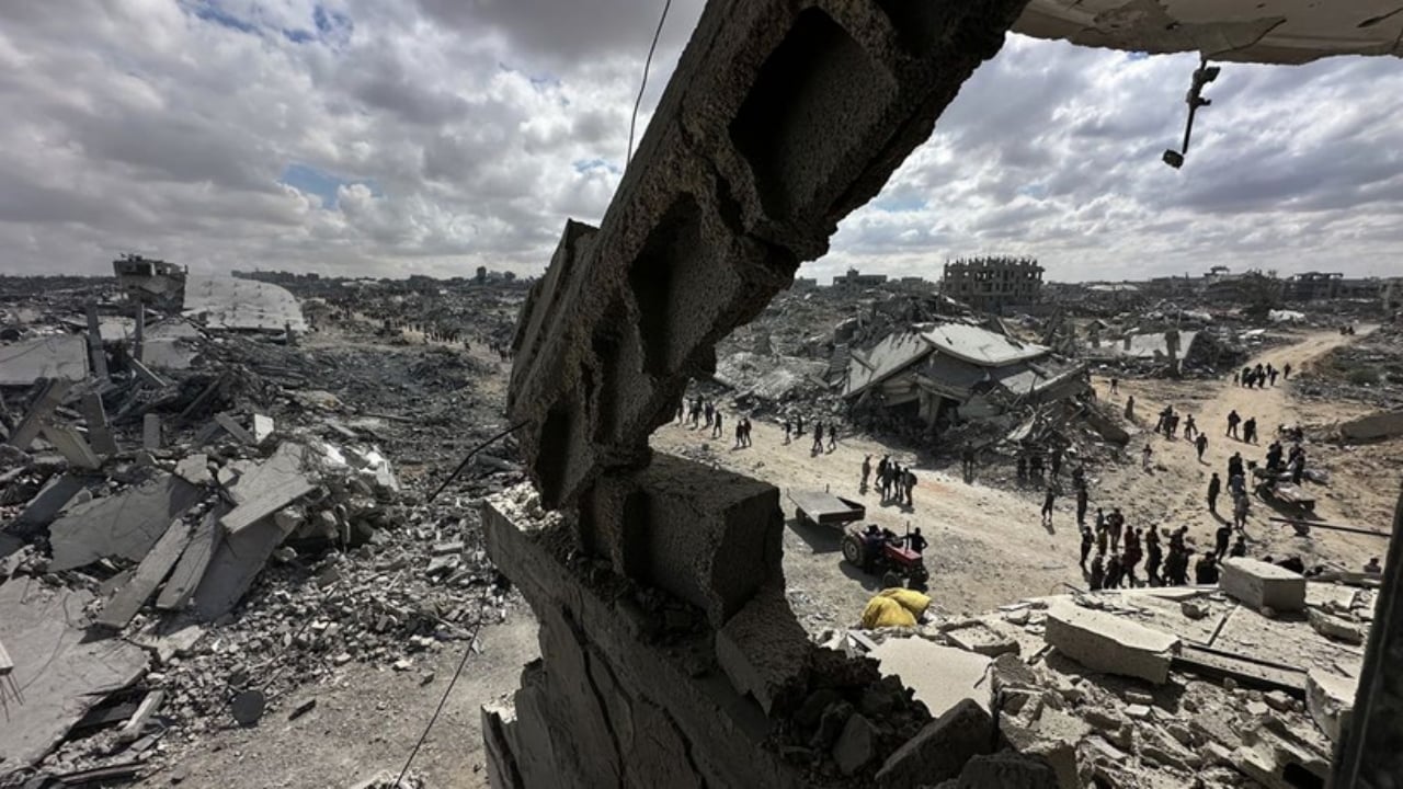 Foto - Gazze’de evlerine dönenler şok oldu! Taş üstünde taş kalmamış: İşte dehşete düşüren görüntüler