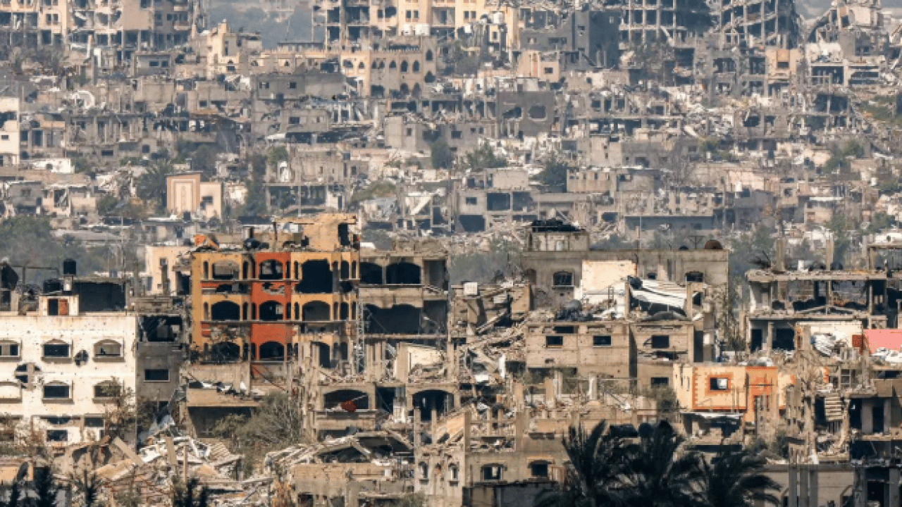 Foto - Gazze’de karanlığın içinde kalan hayatlar: Görme engelli çift ve çocuklarının ‘çadır’ savaşı