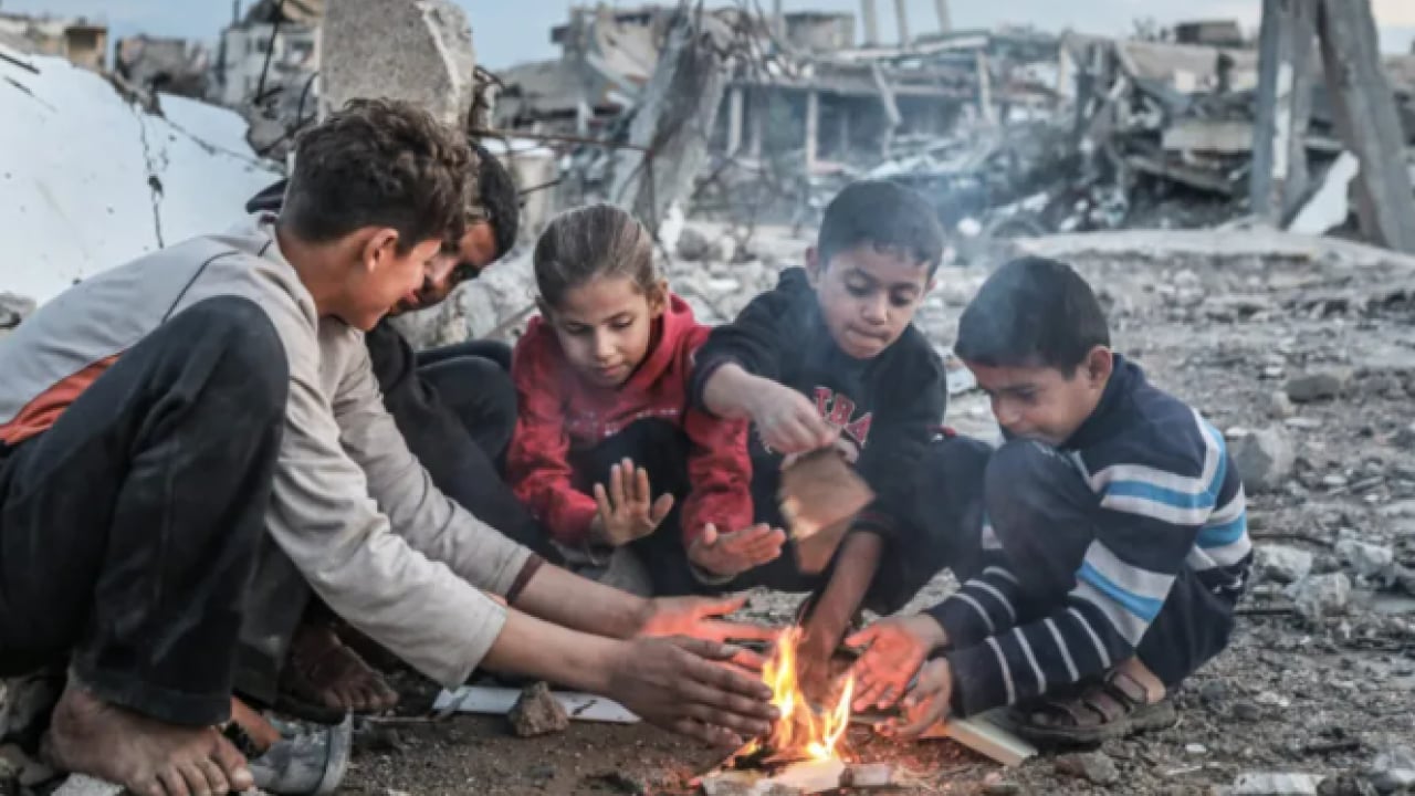Foto - Gazze’de kışın en ağır bilançosu! Bombaların yerini soğuk ve ölümcül virüsler aldı