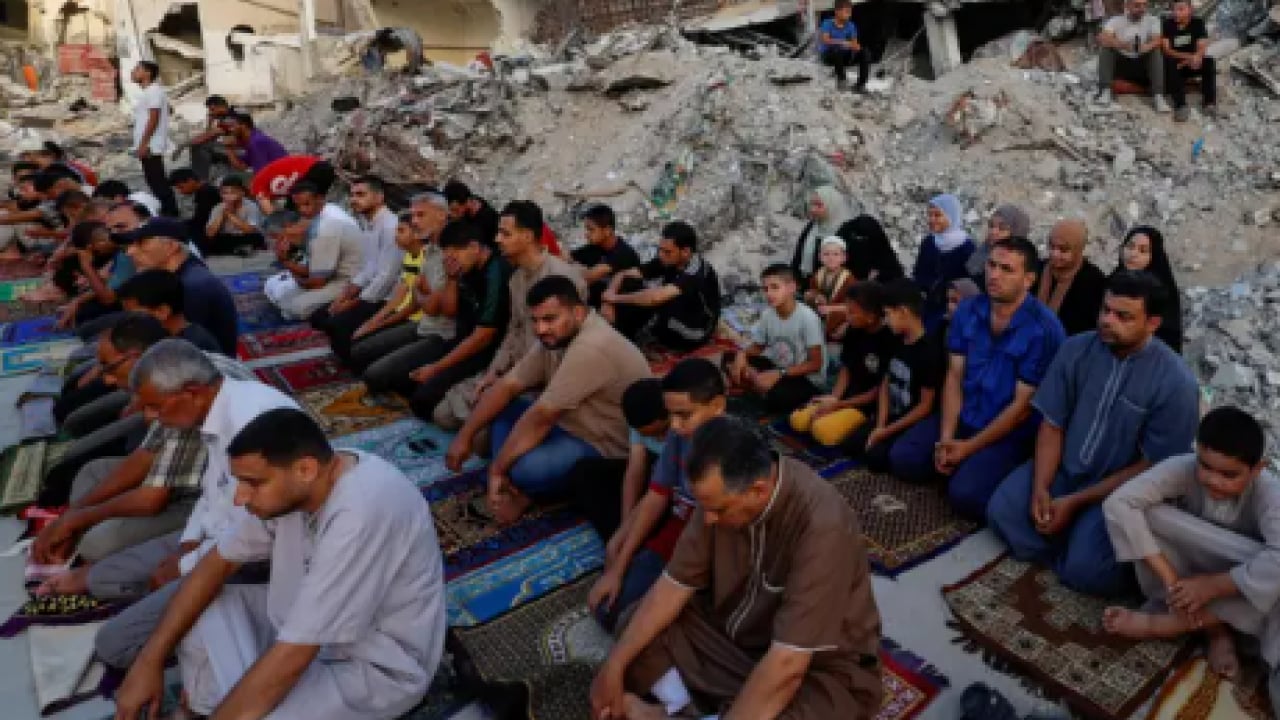 Foto - Gazze'de yine bayram coşkusu yok: Siyonist soykırımı devam ediyor! Ölüm, açlık ve ilaçsızlık…