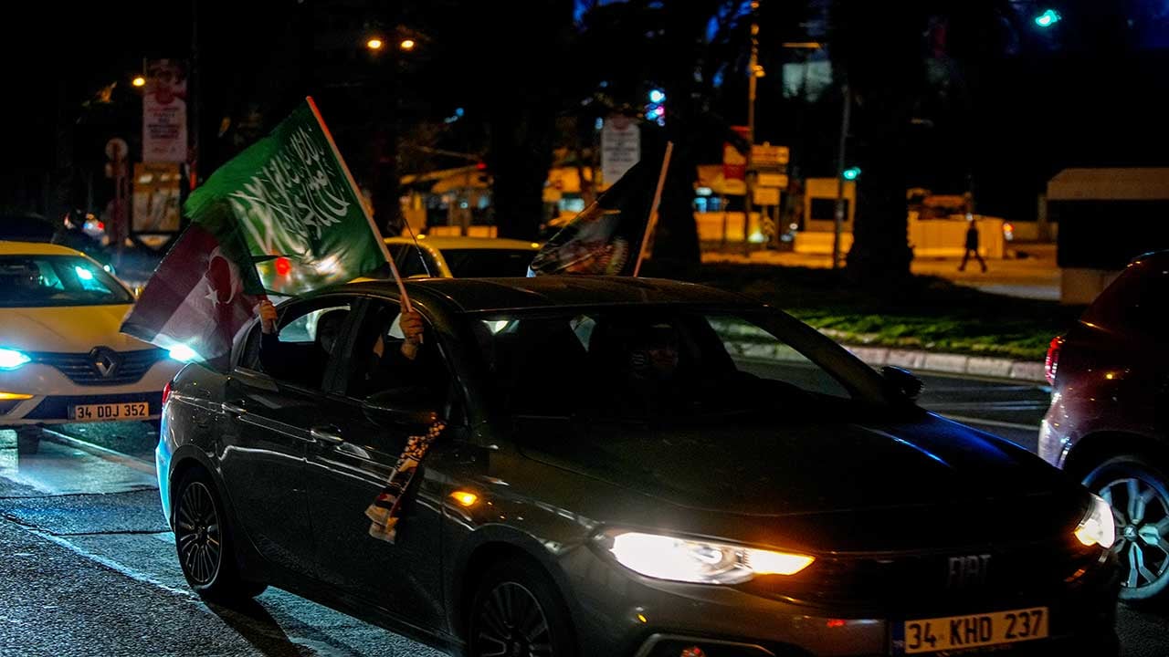 Foto - Gazze'ye destek için araçlar yollara döküldü