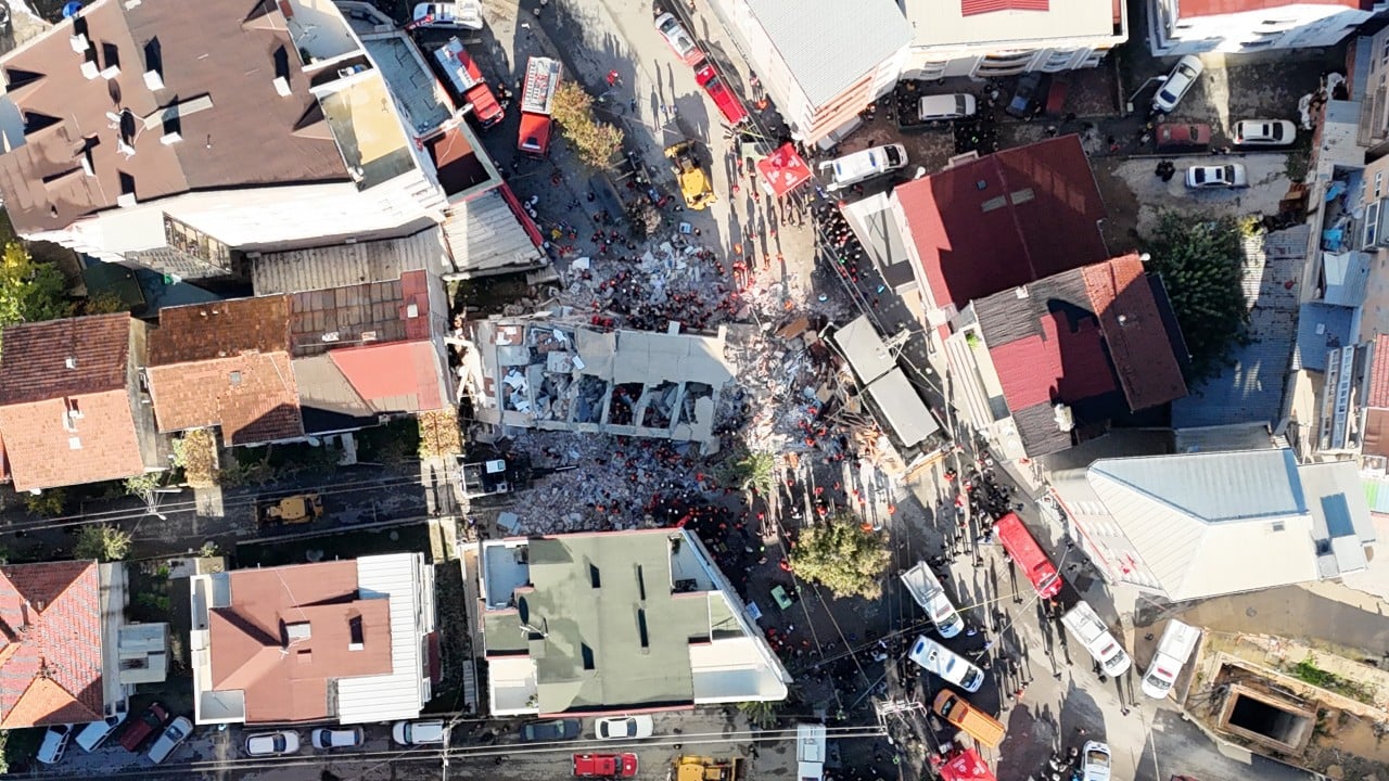 Foto - Gebze'de çöken 6 katlı bina böyle görüntülendi