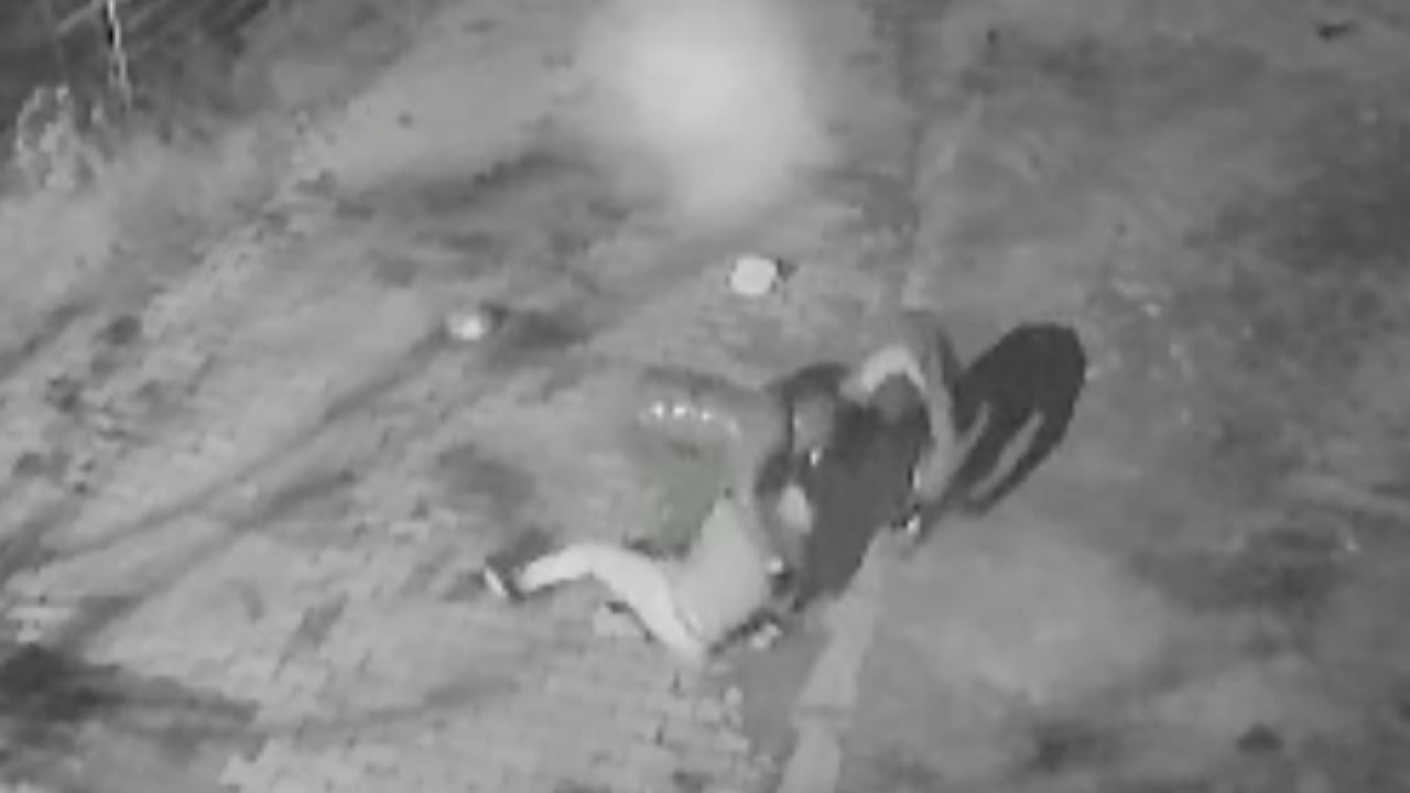 Gebze’de vicdansız saldırı: Yaşlı adamın altın çantasına pusu kurdular