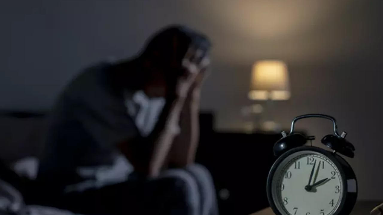 Foto - Gece 6 saatten az uyursanız neler olur? Vücudunuzun uykusunu kaçıran yorgunluk değil: Peş peşe açıklamalar geldi!