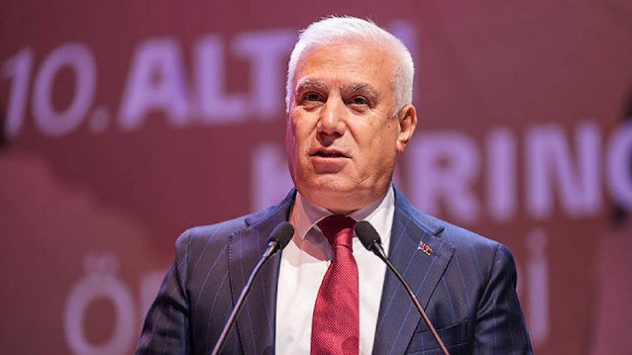 Foto - Gece saatlerinde kulisleri sarsacak iddia: CHP'li büyükşehir belediye başkanı partiden istifa etti