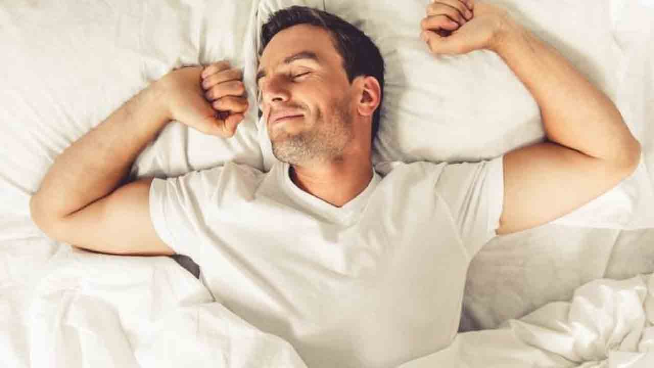 Gece sıcakları uykuyu kaçırıyor: Daha serin uyumak için 9 öneri