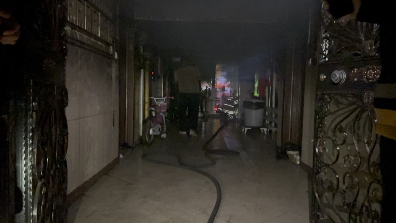 Foto - Gece yarısı dehşeti: Kütahya’daki apartman yangınında 1 ölü, 2 yaralı