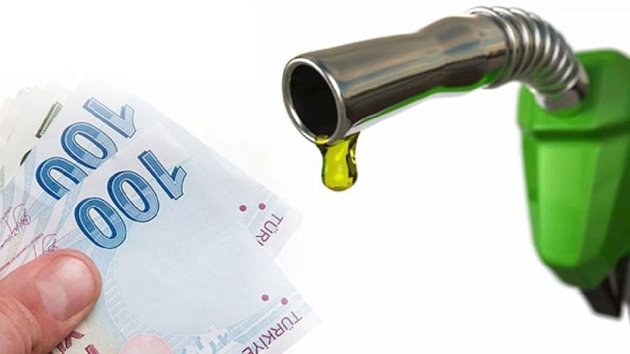 Foto - Gece yarısı gelen zam fiyatlara nasıl yansıdı? Akaryakıta beklenen indirim geldi! İşte akaryakıt fiyatları