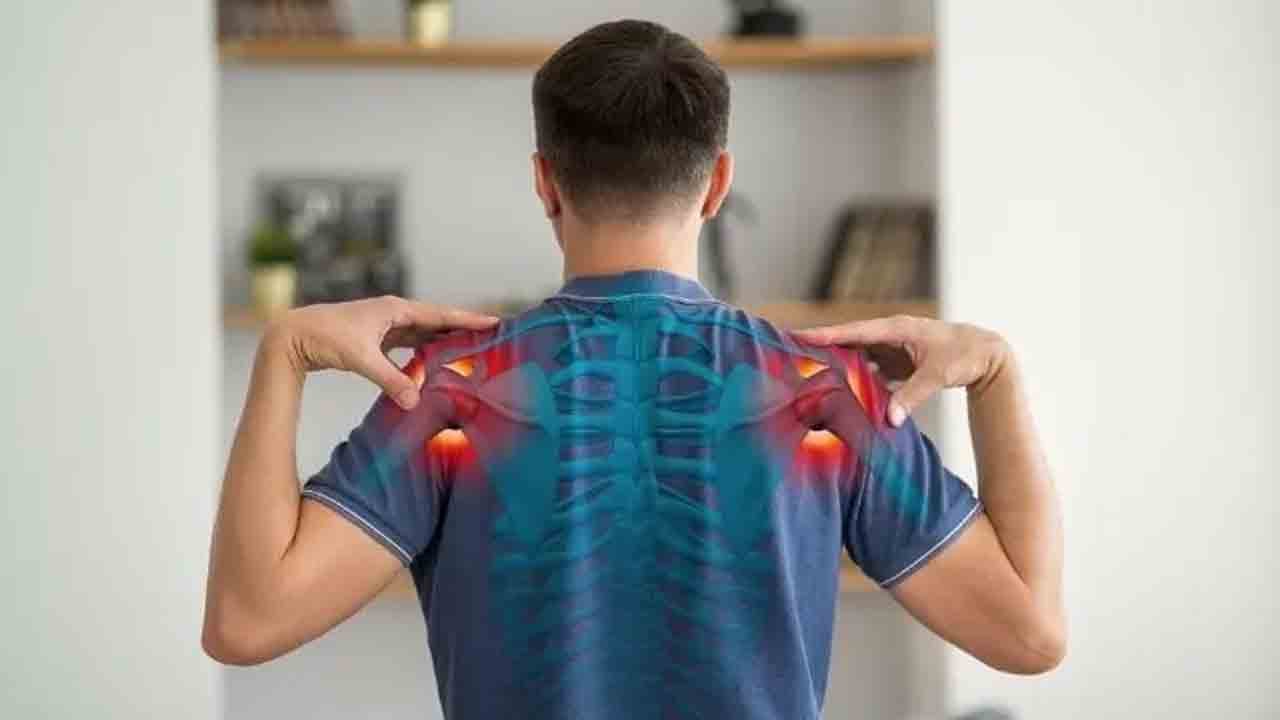 Foto - Geceleri başlayan omuz ağrısına dikkat: Donuk omuz sessizce hayatı kilitliyor