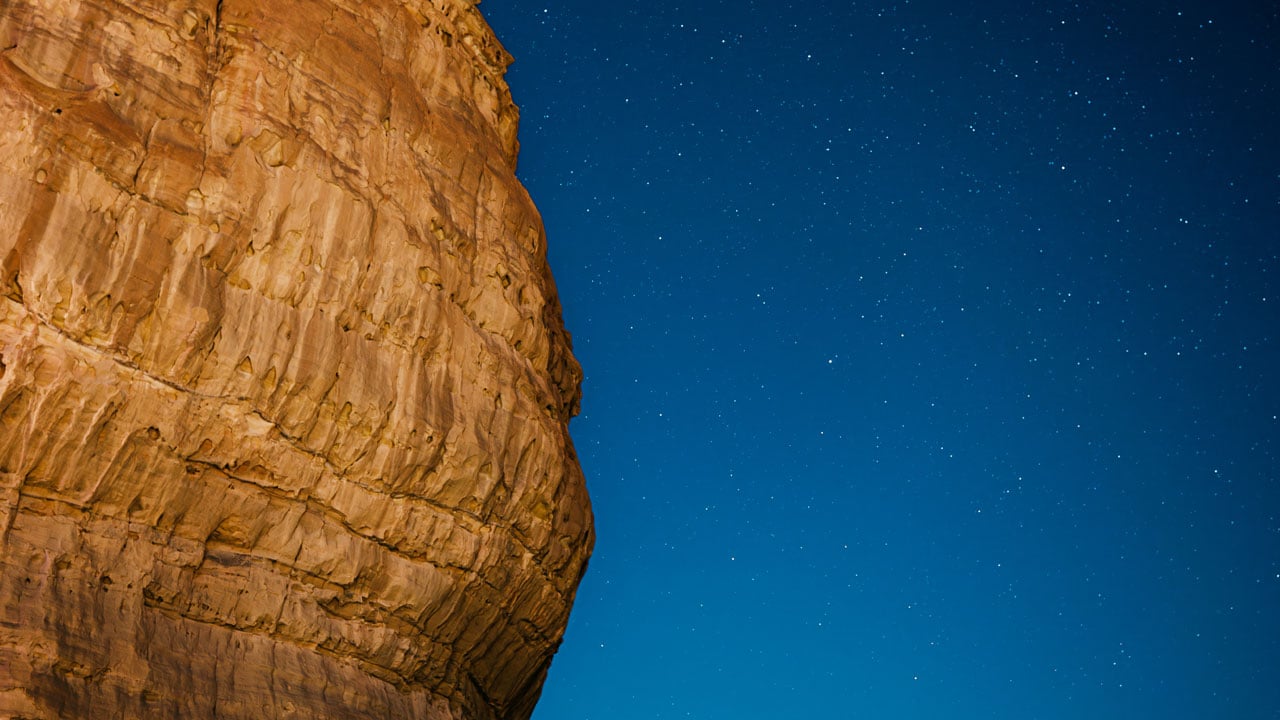 Foto - Geceleri yıldızlarla parlıyor! Al Ula’daki gizemli kaya milyonlarca yıllık sırları saklıyor