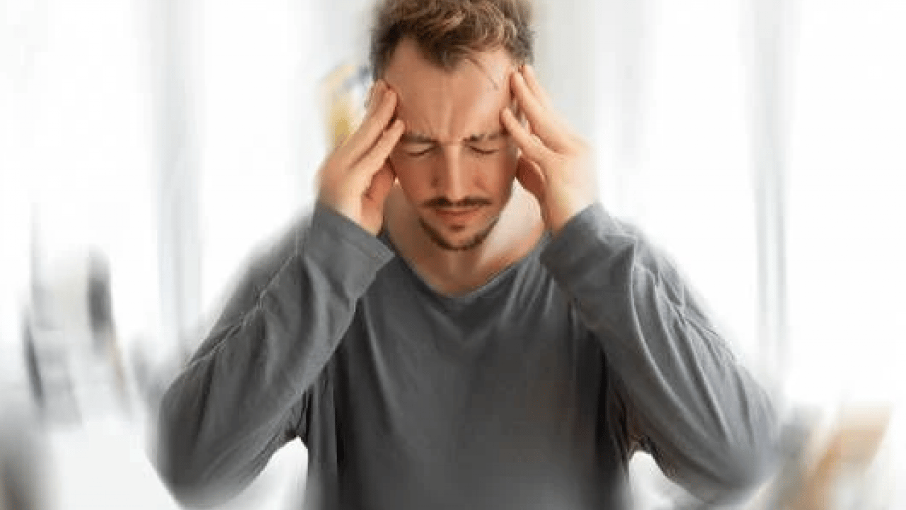 Foto - Geçmeyen baş dönmesine dikkat! Bakın hangi hastalıkların belirtisi