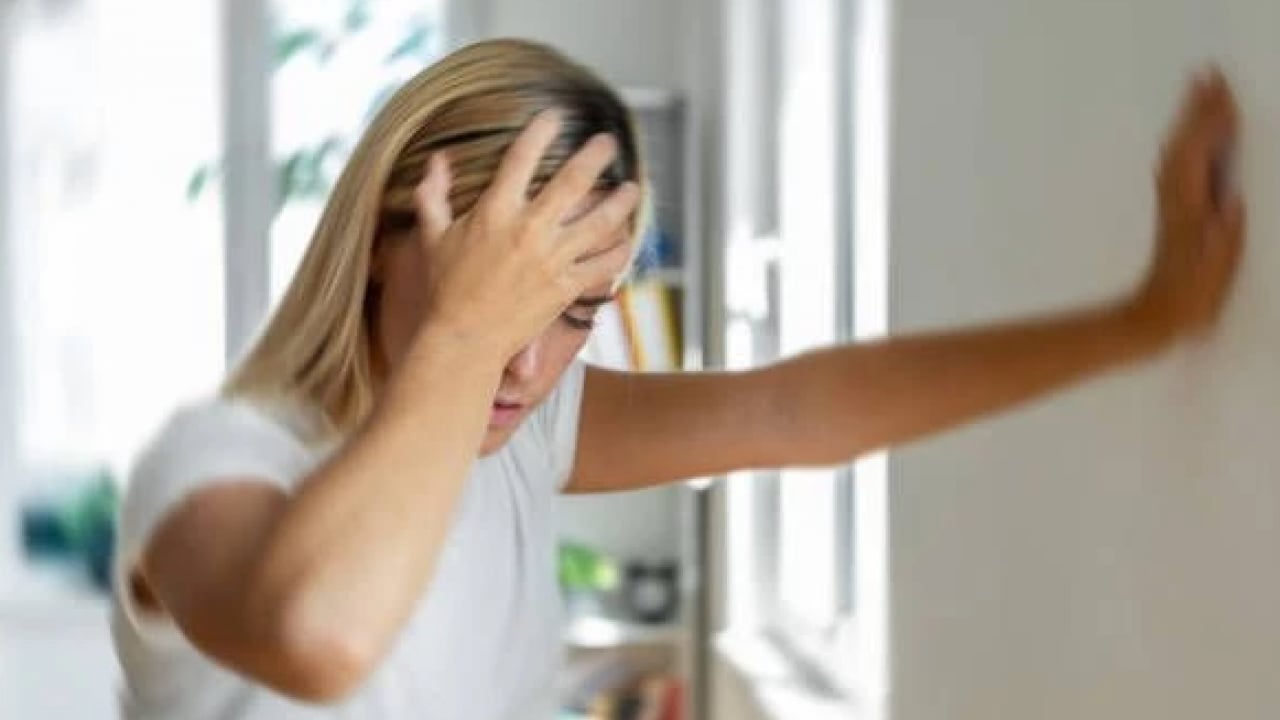 Foto - Geçmeyen baş dönmesine dikkat! Bakın hangi hastalıkların belirtisi