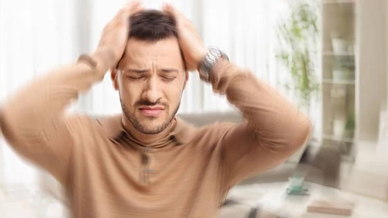 Foto - Geçmeyen baş dönmesine dikkat! Bakın hangi hastalıkların belirtisi