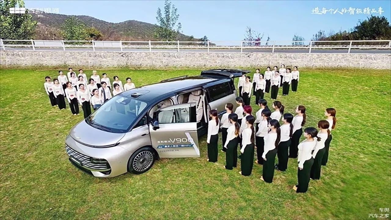 Foto - Geely Galaxy V900'e 42 kişi bindi! Rekor kırdılar