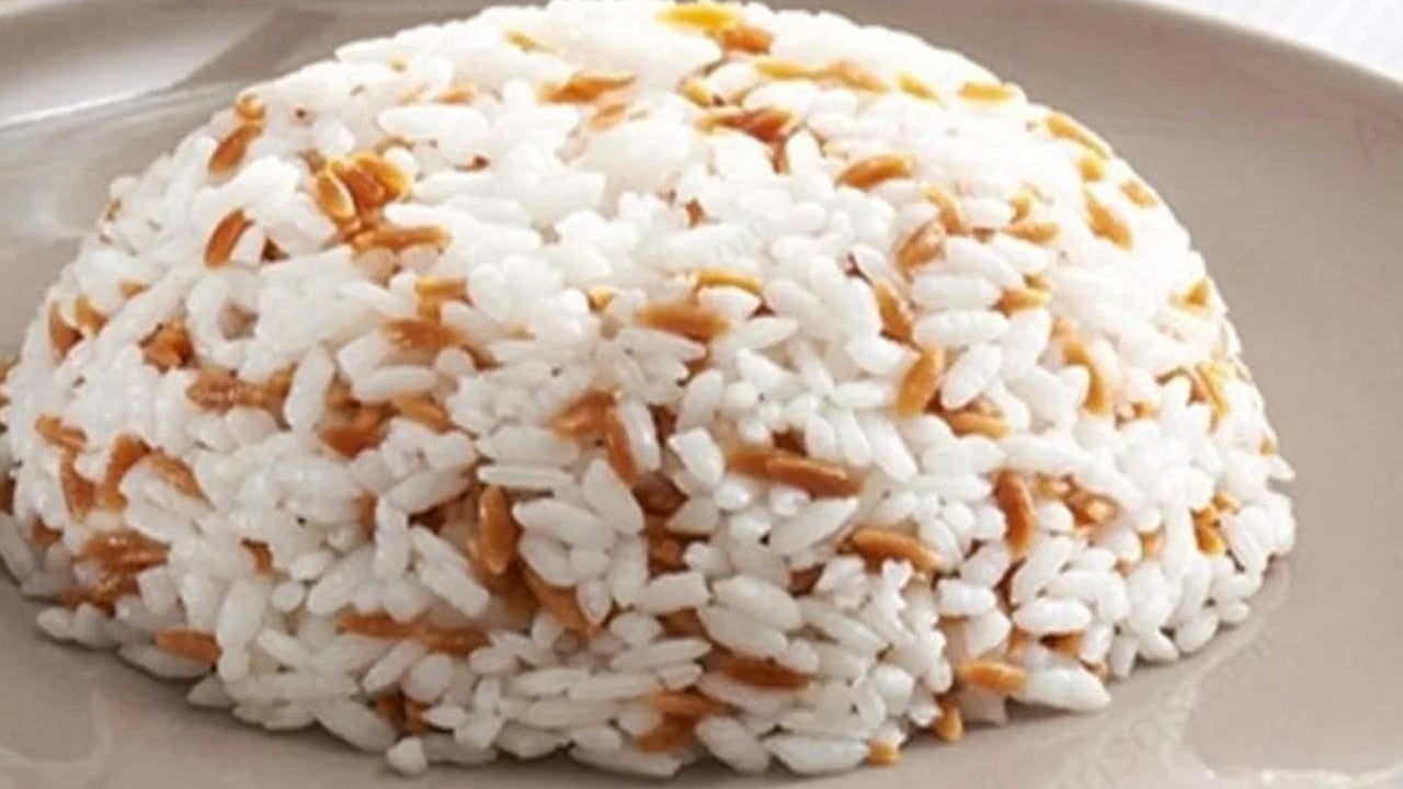 Foto - Geleneksel pilav: Soğanlı pilav muhteşem lezzetler arasında yer aldı! Masaya çok yakışacak! İşte püf noktası