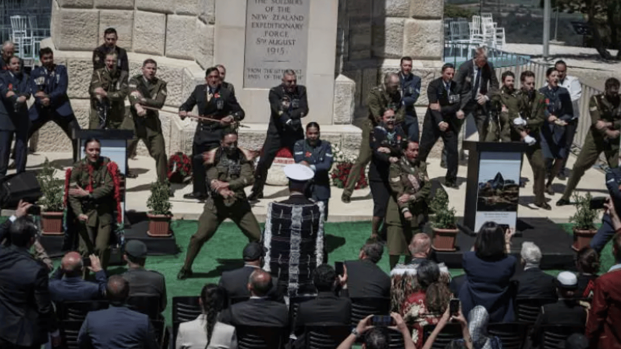 Foto - Gelibolu'da ilginç anlar: Haka dansı ile atalarını andılar!