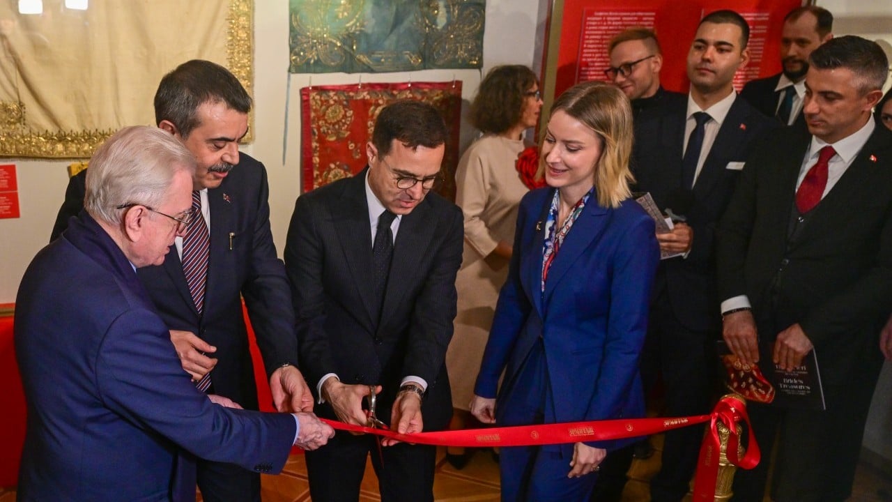 Foto - 'Gelin Hazineleri' Rusya’da Ermitaj Müzesi’nde sergilenmeye başladı