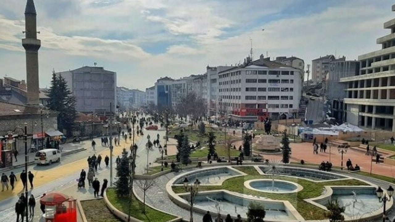 Foto - Gelir sıralamasında: Türkiye’nin en zengin ve en fakir 10 ili