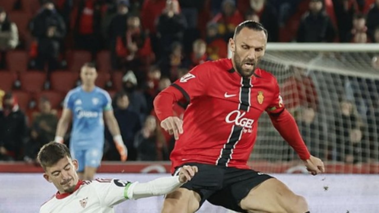 Foto - Geliyor eski yıldız Kadıköy'e yine! Sadettin Saran bizzat süreci yönetecek... 