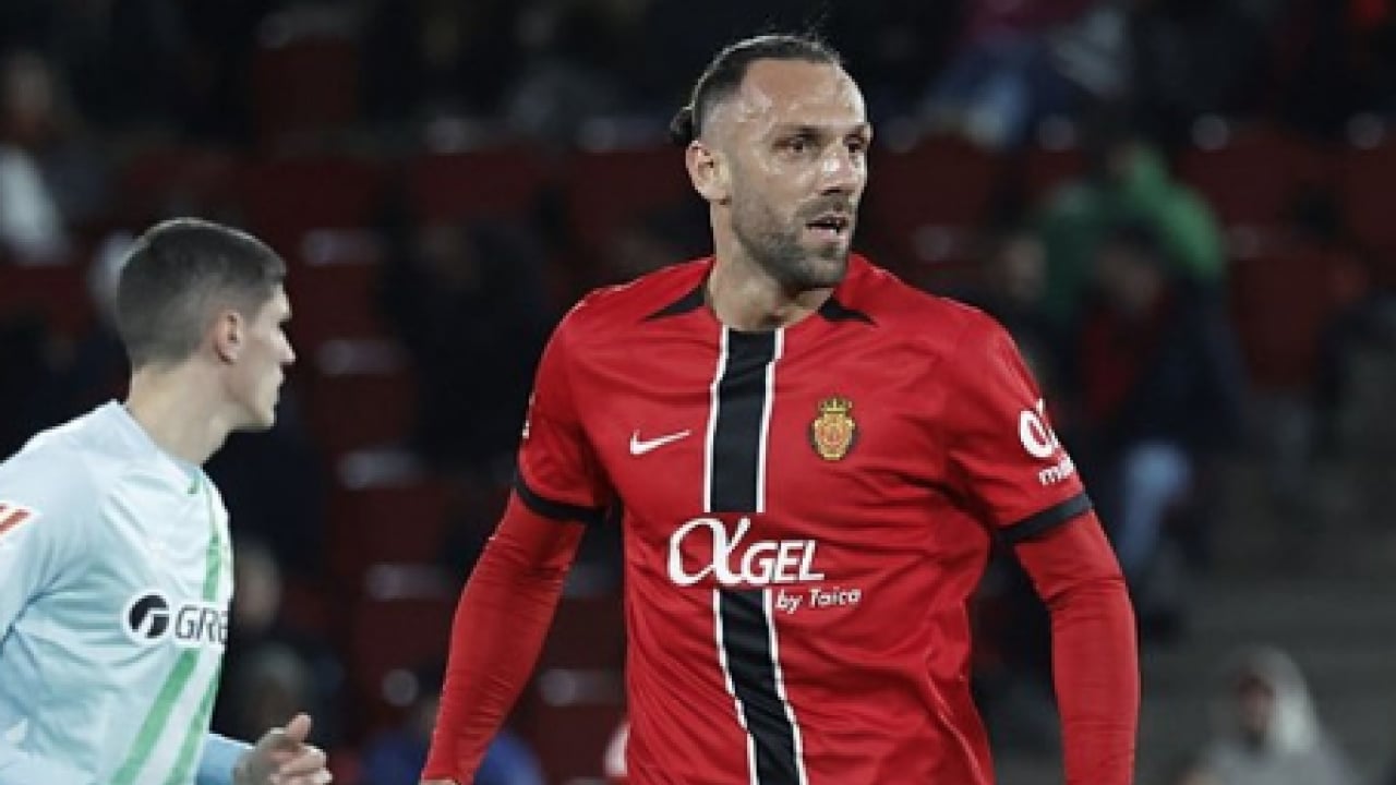 Foto - Geliyor eski yıldız Kadıköy'e yine! Sadettin Saran bizzat süreci yönetecek... 