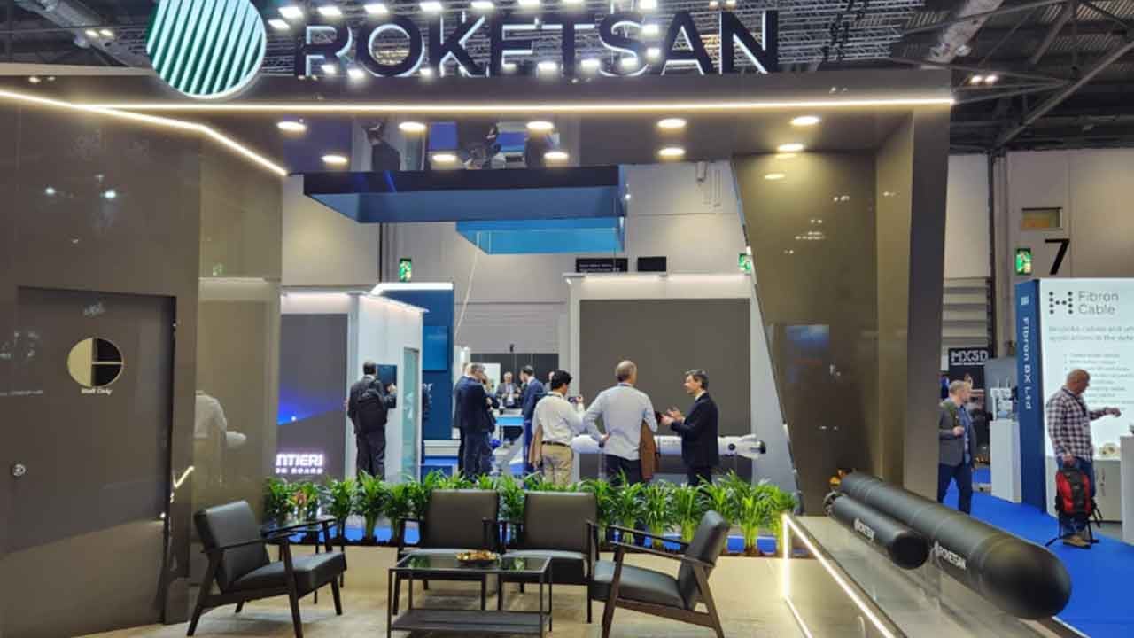 Foto - Gemiyi ortadan ikiye ayırmıştı: Türkiye'nin çok konuşulan silahı İngiltere'de sahneye çıktı 