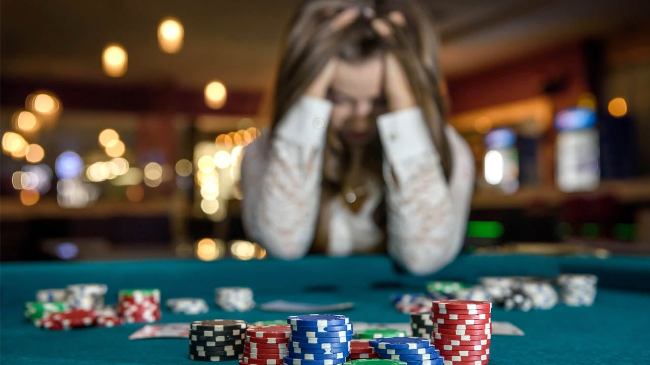 Gençlerden sonra şimdi kadınlar! Kumar bataklığına düşen düşene