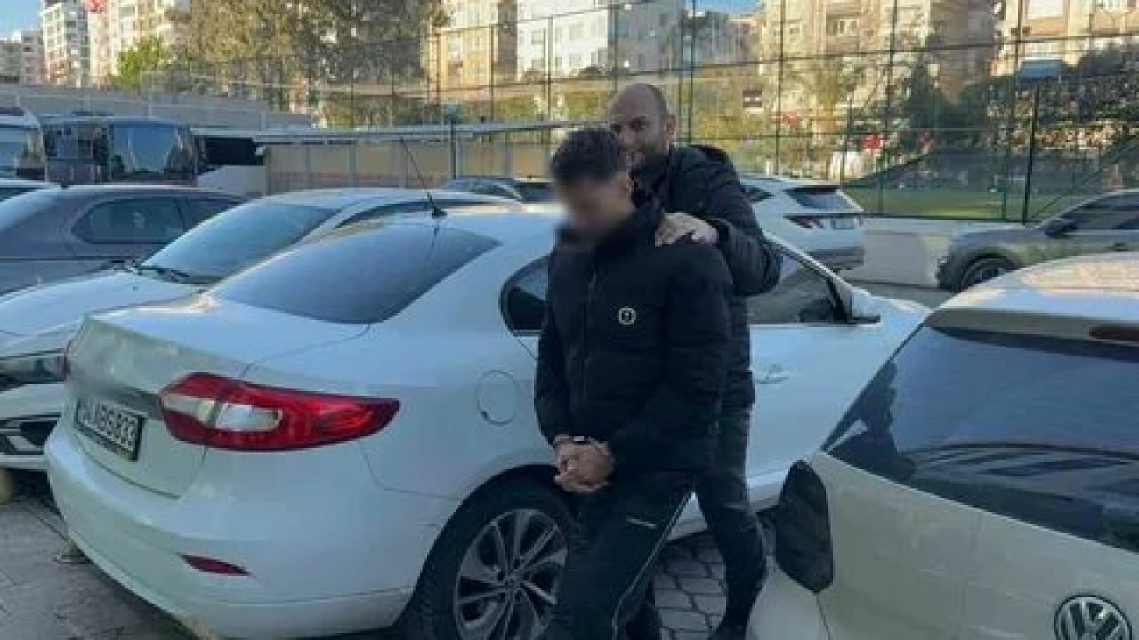 Foto - Gençlerimize bunlar mı rol model olacak? Ünlü keşlere operasyonun gün gün kronolojisi