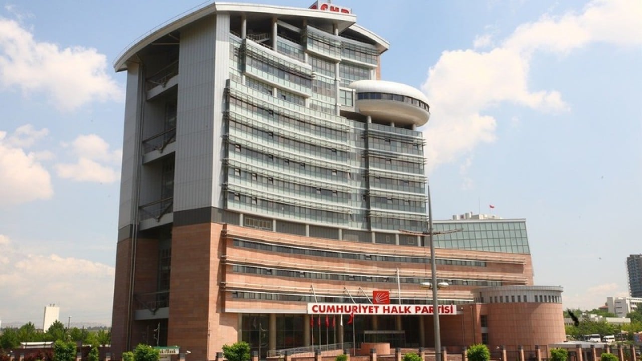 Foto - Genel Merkeze yürüme kararı! Alevilerden CHP'ye yaylım ateşi