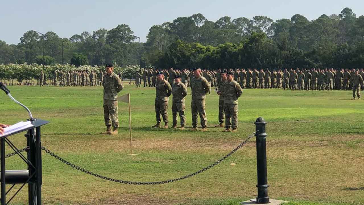 Foto - General hassas ve gizli belgeleri trende kaybetti! Büyük skandal patlak verdi