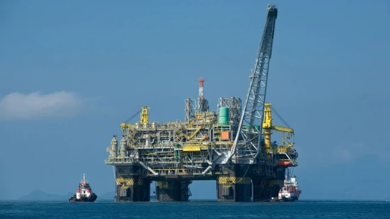Foto - 'Gerekirse ülkeyi cehenneme çeviririz’ diye tehdit savuruyorlardı: Türkiye petrol için burunlarının dibine gidiyor