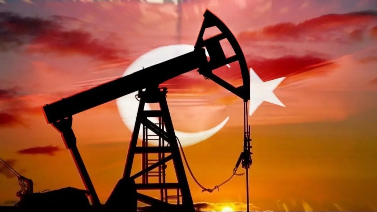 Foto - 'Gerekirse ülkeyi cehenneme çeviririz’ diye tehdit savuruyorlardı: Türkiye petrol için burunlarının dibine gidiyor