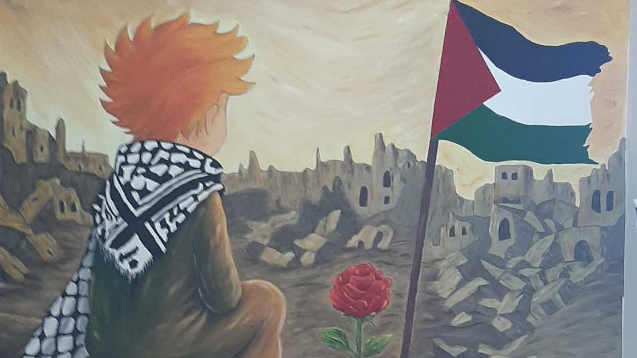 Foto - Geri dönüşüm malzemelerini kullandılar! Dicle Üniversitesi‘nde Filistin temalı proje