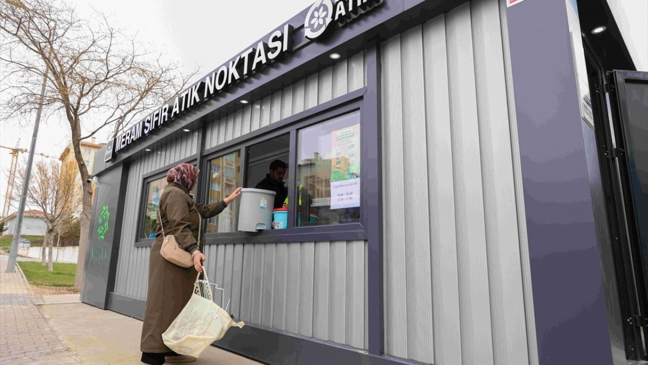 Foto - Geri dönüşüme 5 yılda 15 bin ton atık 85 bin ağacı kesilmekten kurtardılar